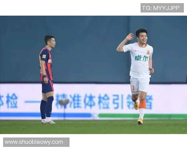 武汉网球队中路突破打法的专业分析与战术解读