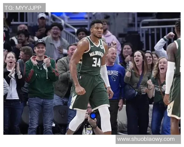 字母哥愤怒撕衣引发更衣室冲突雄鹿惨败后气氛紧张升级 字母哥愤怒撕衣引发更衣室冲突雄鹿惨败后气氛紧张升级