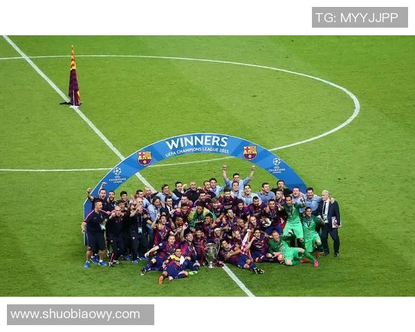 曼联与巴萨对决前瞻分析及比赛结果预测探讨