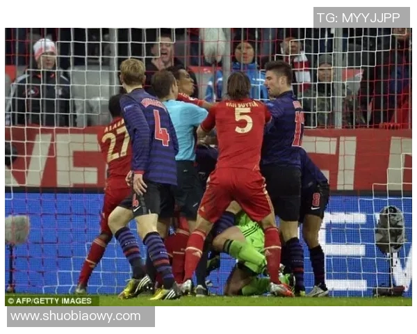 欧冠决赛场地问题引发热议温布利草坪质量遭球员集体吐槽