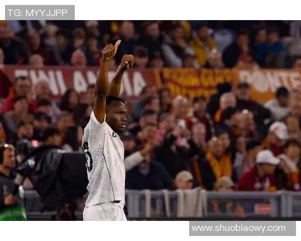 罗马队在主场迎战比尔森队全力争胜的关键对决