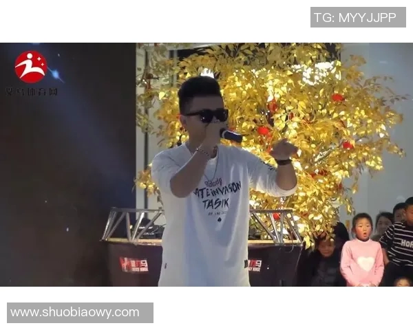 重庆街舞队在极限运动世界杯中的团队协作表现精彩点评与分析