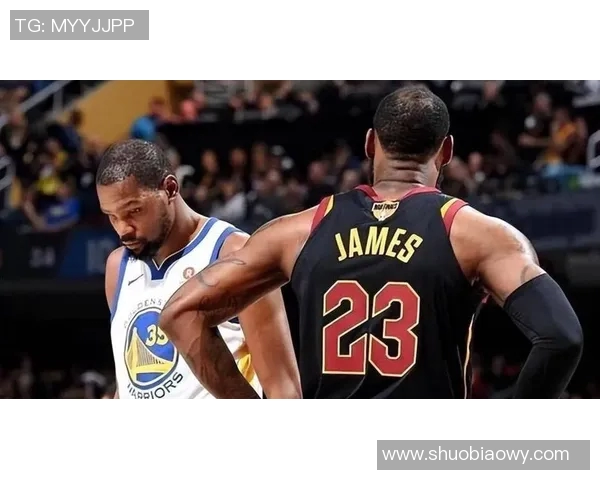 汤普森与杜兰特的巅峰对决谁将成为NBA历史最佳射手之争的胜者 汤普森与杜兰特的巅峰对决谁将成为NBA历史最佳射手之争的胜者